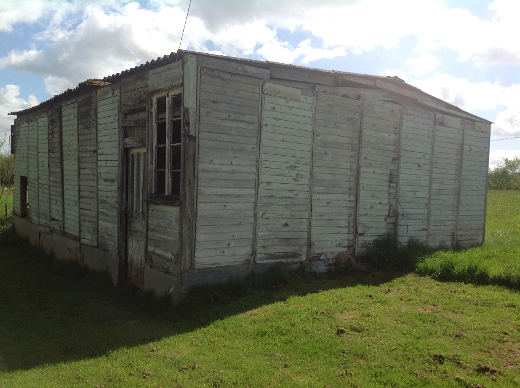 20130509 TEMPORARY BARAQUE HUTMENTS Le Bosquet, Pont-Farcy, Normandy 02-2.jpg
